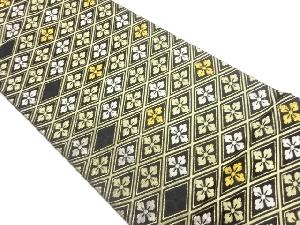 襷に花菱模様織出し袋帯